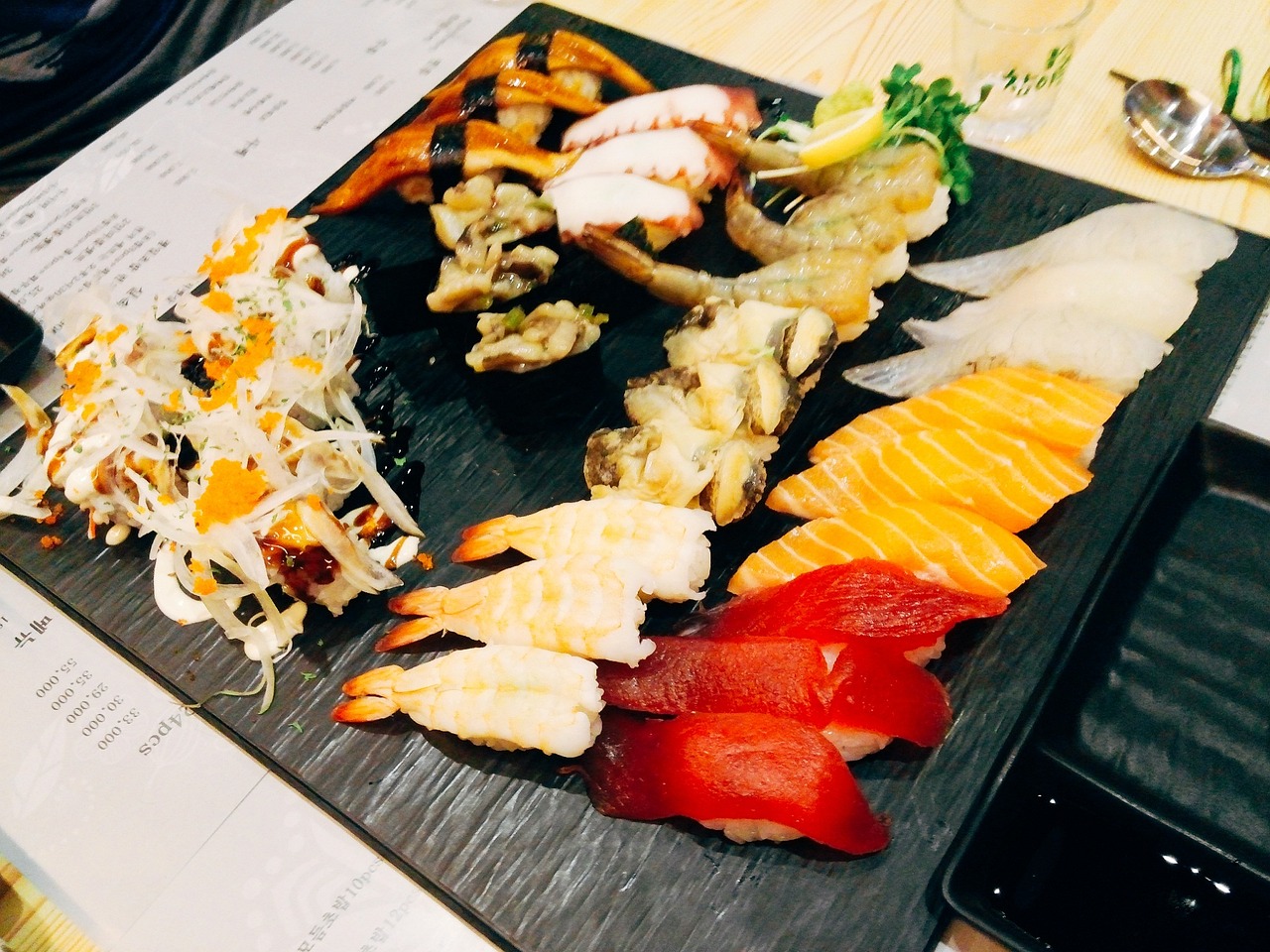千島湖夜市騎龍巷深度游，美食與文化的交融之地